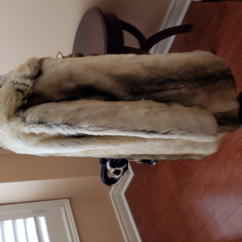 Vintage Faux mid-length fur coat. - Picture 2 of 7